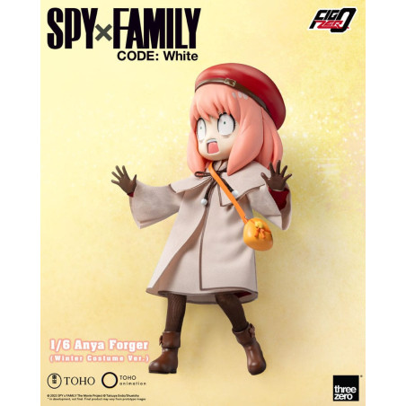 Spy x Family Code: White FigZero Action Figure 1/6 Anya Forger Winter Costume Ver. 17 cm