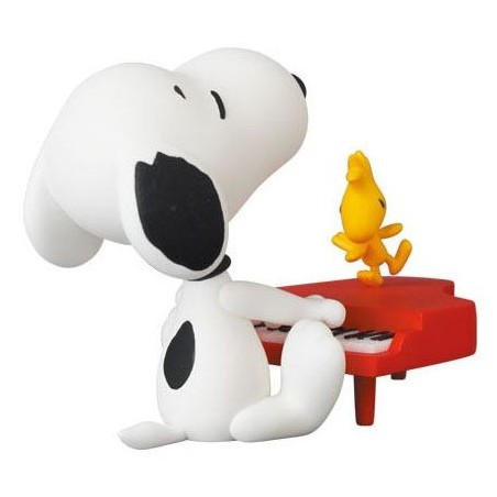 PiXELATOY - Pianist Snoopy. Peanuts UDF Serie 13. Medicom
