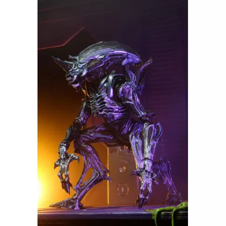 PiXELATOY - Ultimate Rhino Alien V2. (Kenner Tribute). Neca